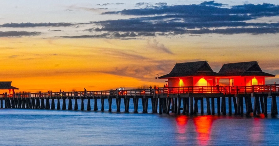 Naples Pier after sundown